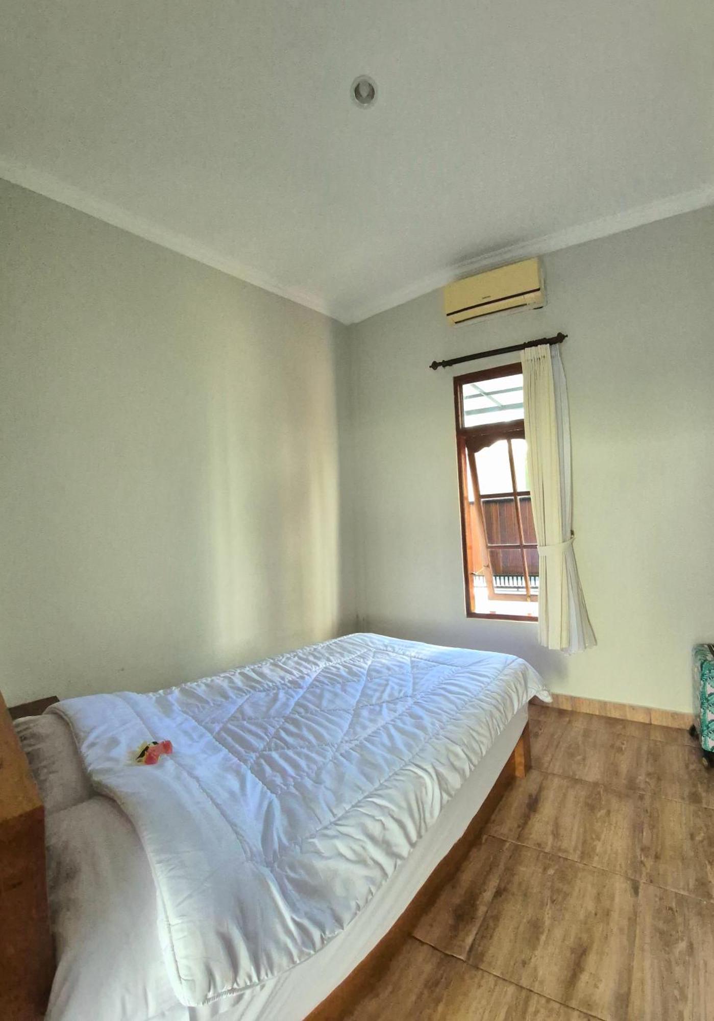 Villa Makmur Kerobokan Exterior foto